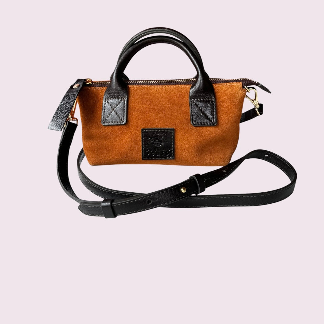 Bolsa Transversal de Camurça e Couro - Castanho com Café