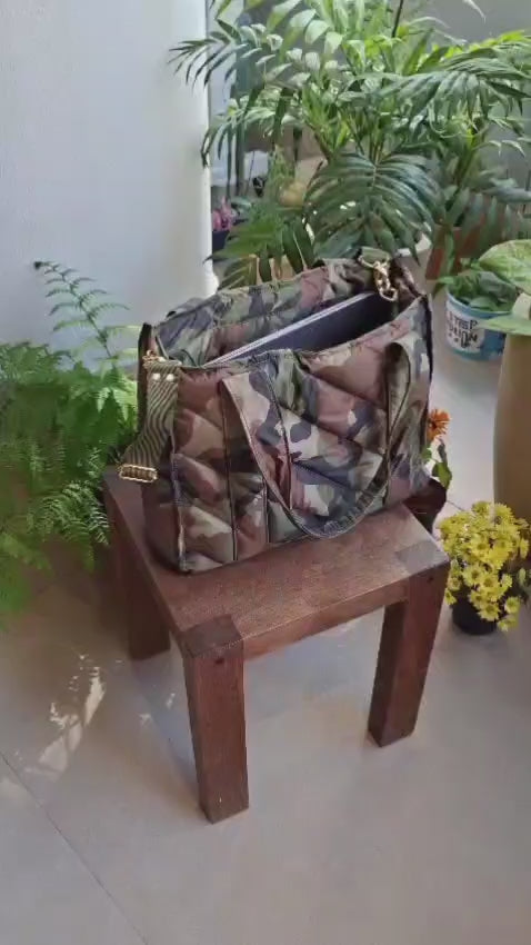 Bolsa TOTE de Nylon - Camuflada (forro limão)
